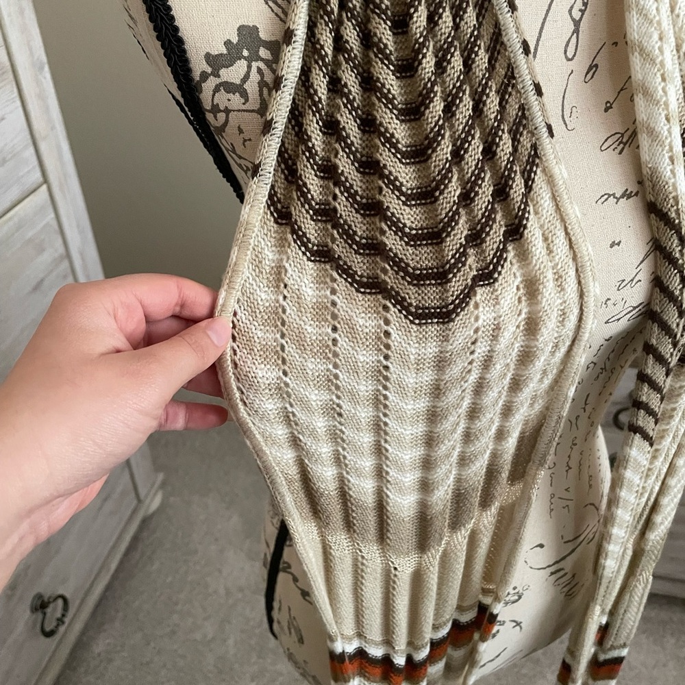 Multicolor Chevron Knit Scarf - Picture 4 of 4